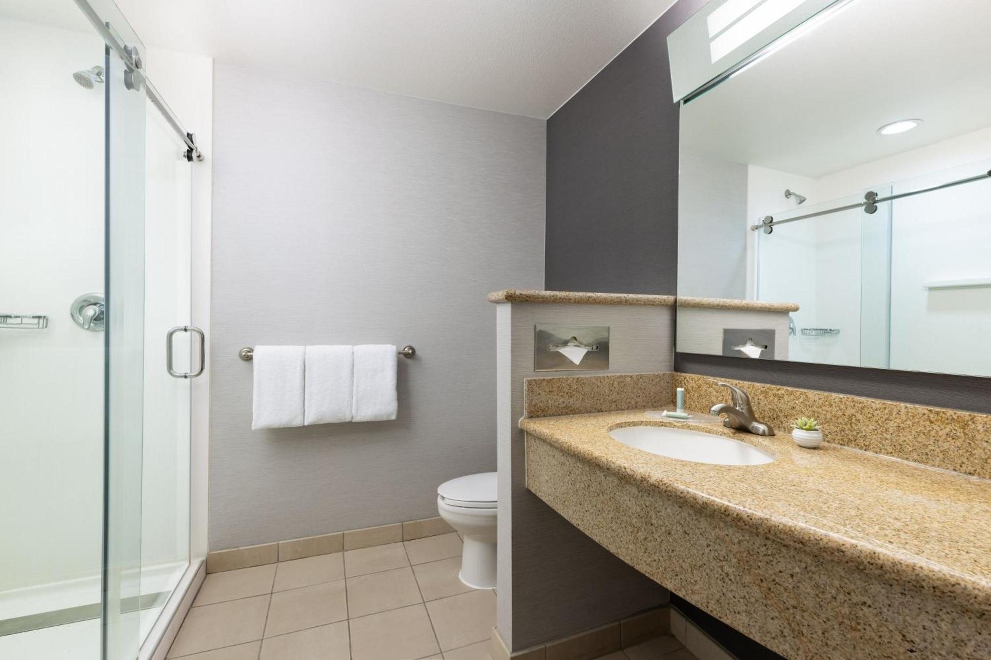 Courtyard By Marriott Las Vegas Stadium Area Esterno foto