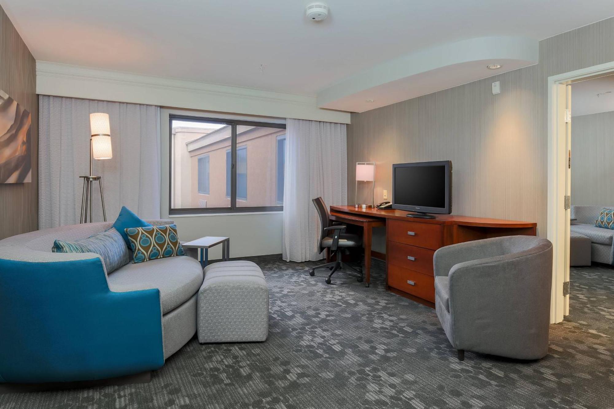 Courtyard By Marriott Las Vegas Stadium Area Esterno foto