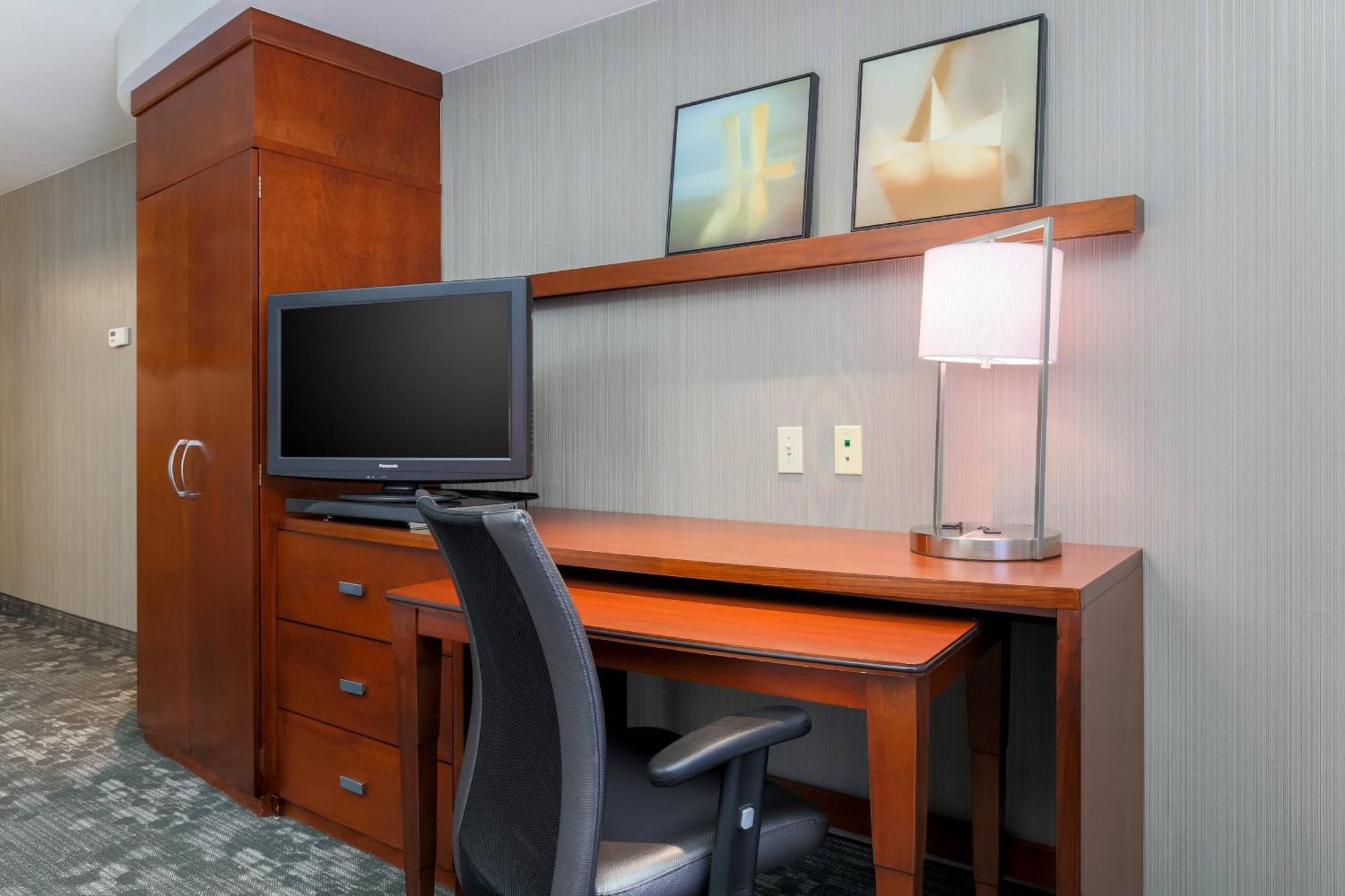 Courtyard By Marriott Las Vegas Stadium Area Esterno foto