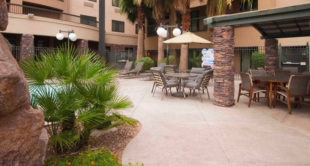 Courtyard By Marriott Las Vegas Stadium Area Esterno foto